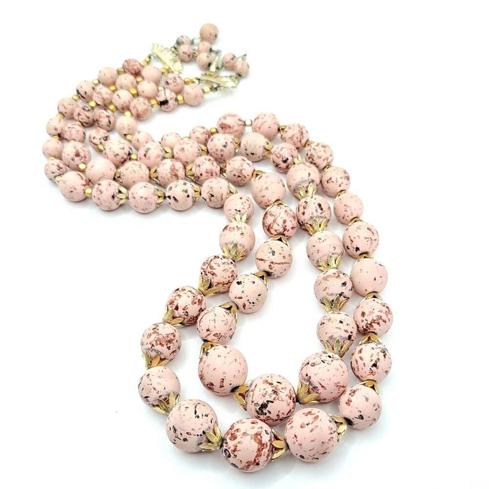 Vintage Speckled Bead Necklace Gold-Tone Pink Double Strand Graduated Hong Kong - Picture 2 of 11
